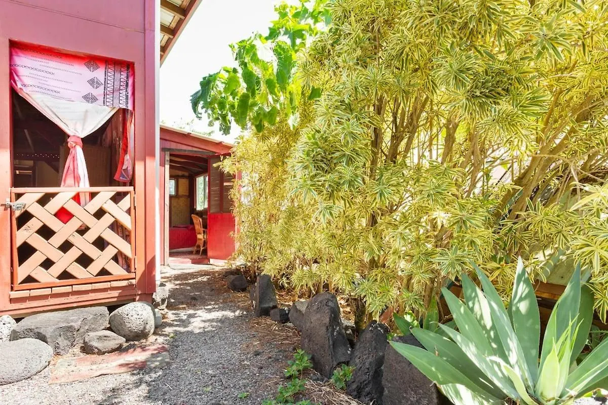 The Magical Lava Temple With Epic Volcano Views! Kehena Apartment