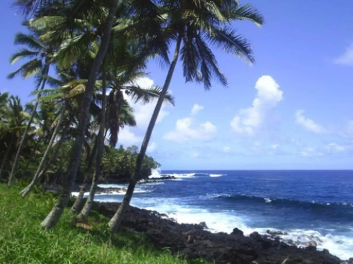 The Magical Lava Temple With Epic Volcano Views! Kehena Apartment